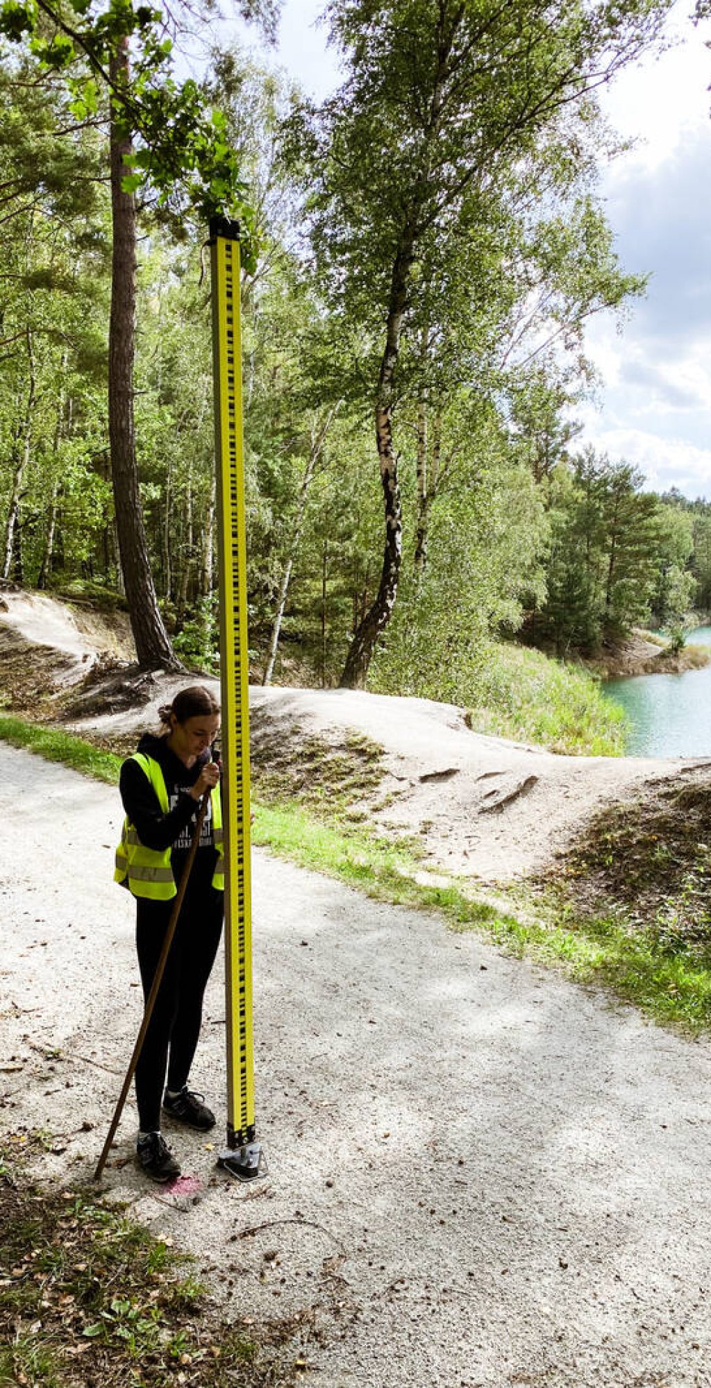 0DVRXPBwBfwctBkRo,img_4774